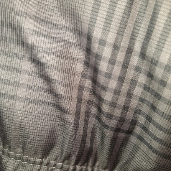 Express Warm Vest EUC 👍 - Picture 5 of 9